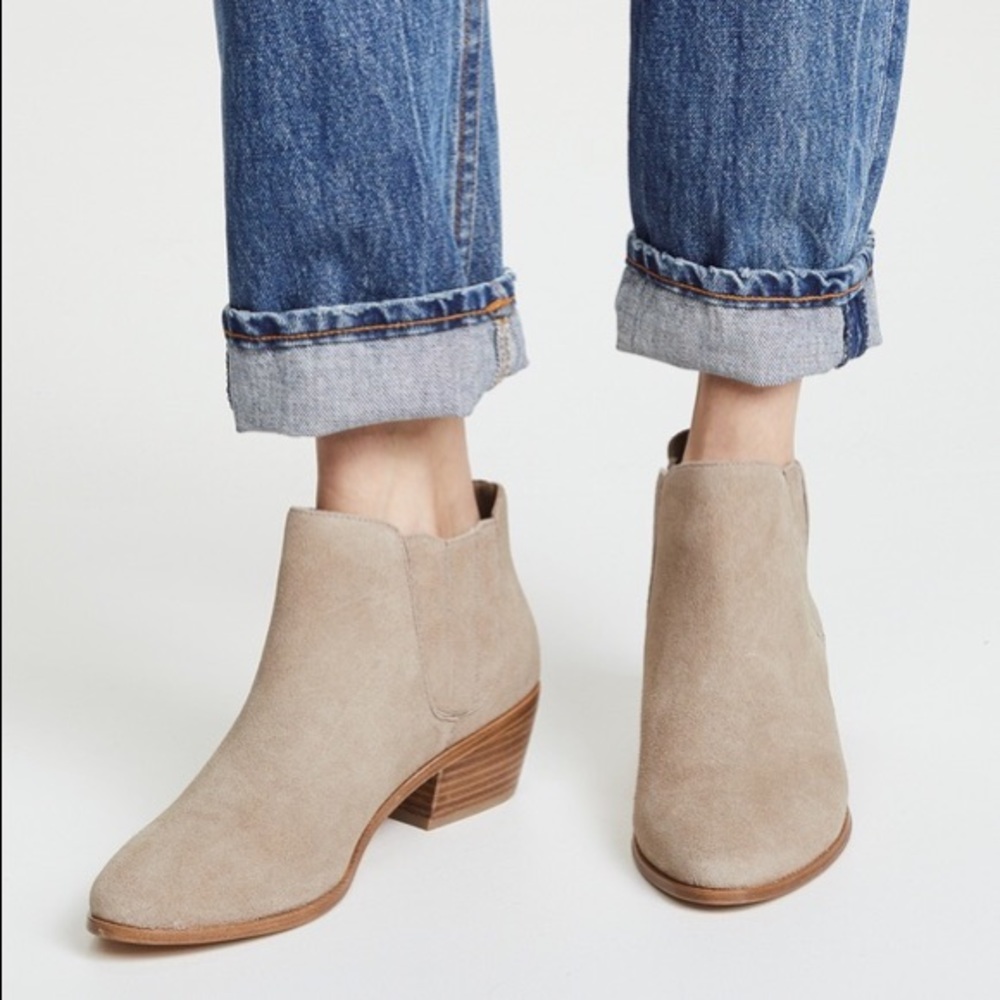 Joie Barlow Bootie NWOT